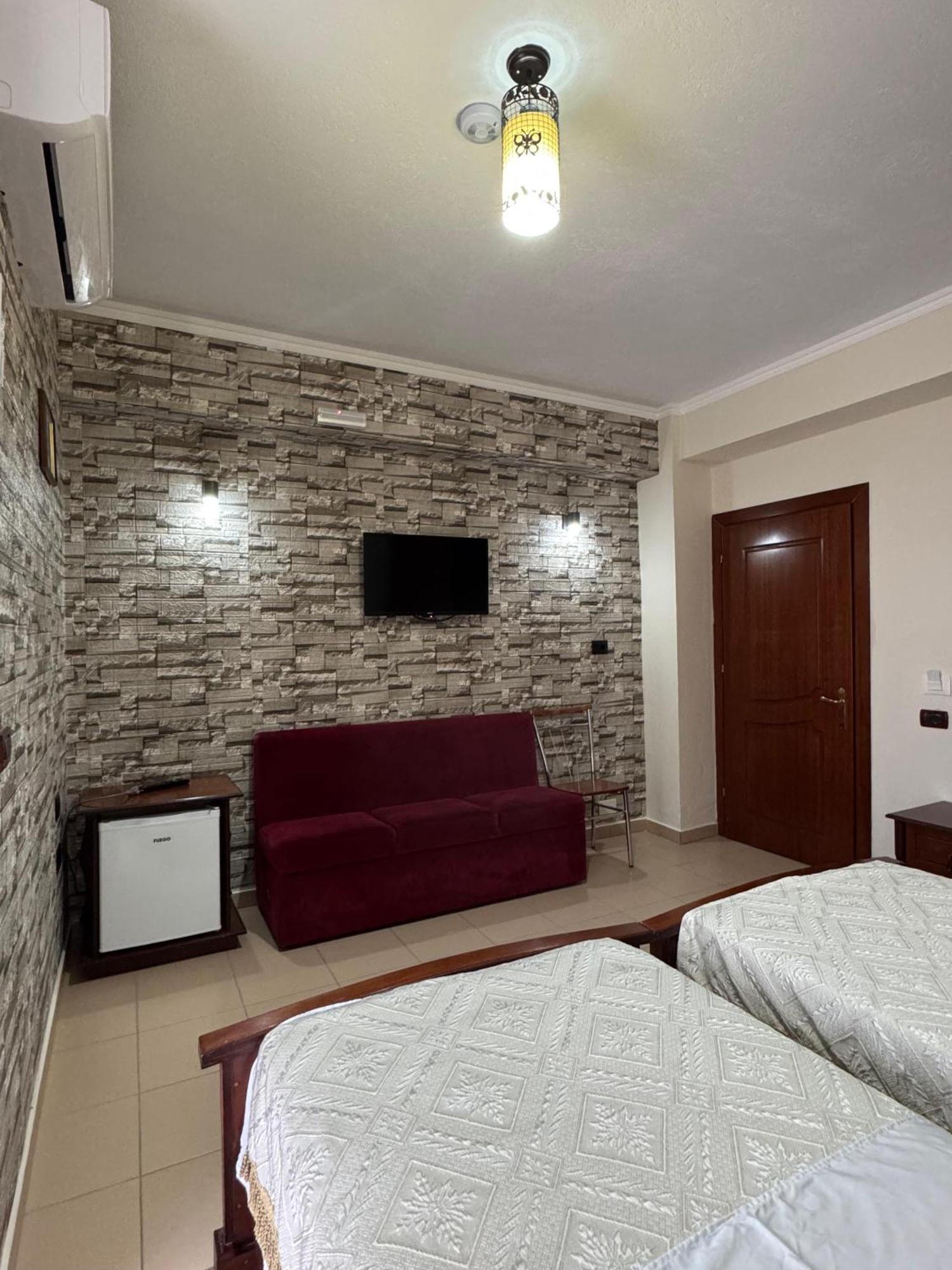 Hotel Restorant Leza Lin Номер фото
